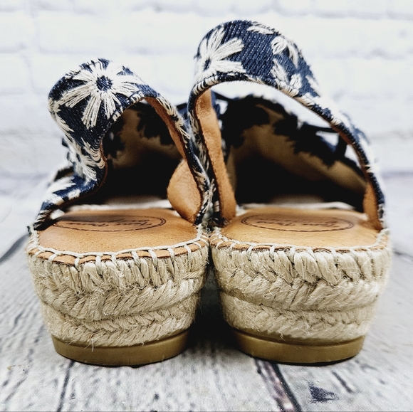 TONI PONS ORIGINALS | Noa Texa embroidered slipon espadrille flat sandals - Picture 7 of 11